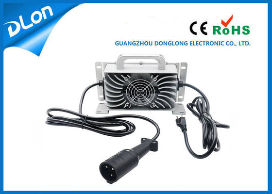 China Factory IP67 48 volt waterproof golf cart charger 48v 15a lead acid battery charger with club car plug supplier