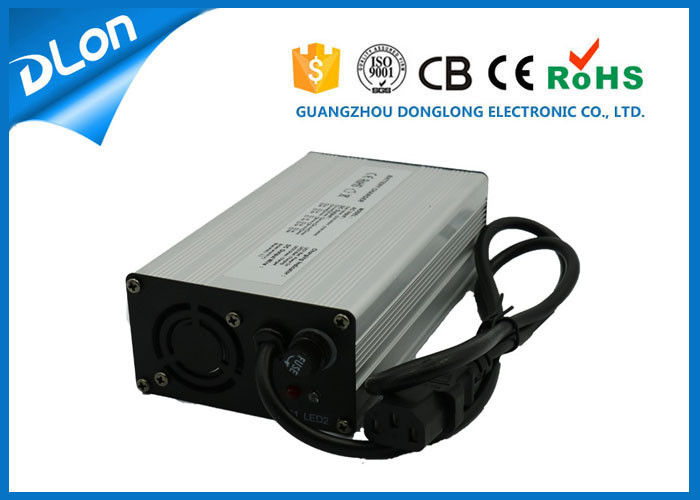 China battery charger automatic smart Lithum ion / Lifepo4 battery charger for tricycle / wheelchair
